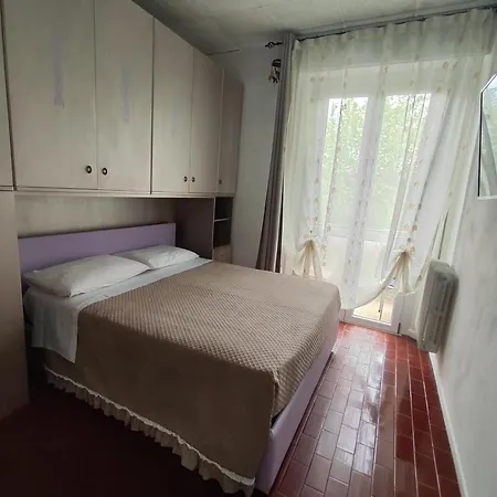 Guest House Bed & Breakfast