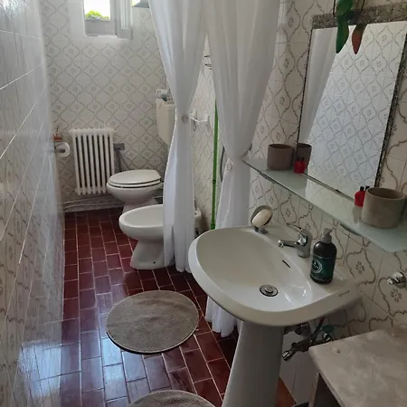 Guest House Bed & Breakfast *