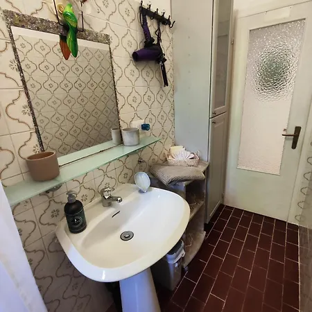 Bed & Breakfast Guest House Apartment